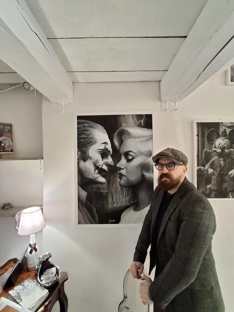 Marco Gianolio in the Turin gallery
